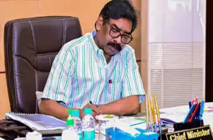 झारखंड में अनोखा अभियान: 700 गांवों में एक लाख पेड़ों को बांधी जाएगी राखी, एक महीने तक चलेगा कार्यक्रम