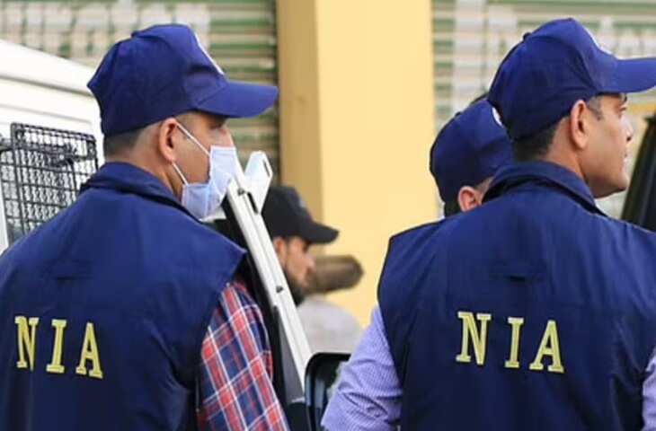 15 अगस्त से पहले कट्टरपंथी PFI पर बड़ा एक्शन, NIA ने 5 राज्यों में 14 ठिकानों पर मारा छापा, मिले तमाम सबूत