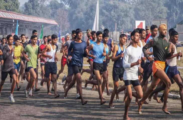 उदयपुर में कॉन्स्टेबल भर्ती 2025: वीडियो में जानें पीईटी-पीएसटी परीक्षा 8 से 10 दिसंबर तक, सुबह इतने बजे से होगी शुरुआत