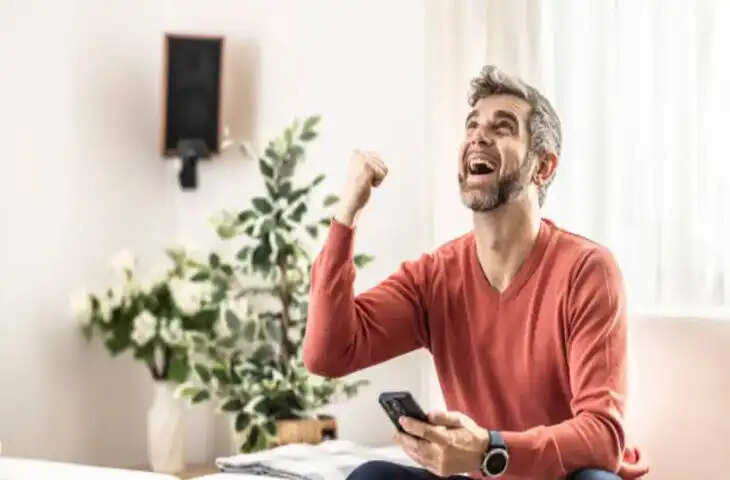 भारतीय कारोबारी ने फ्री लॉटरी टिकट से जीते 52 करोड़ रुपये, 7 साल बाद बदली किस्मत