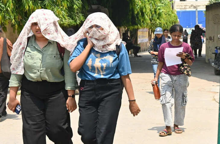भीषण गर्मी का कहर: वाराणसी में 12वीं तक के सभी स्कूल 25 मई तक बंद, 45&deg;C पहुंचा तापमान
