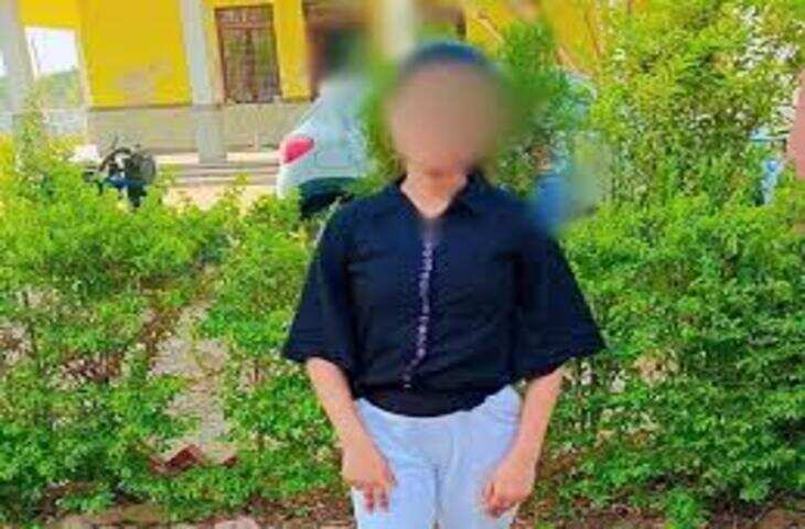 परीक्षा देने गई छात्रा ने ब्‍वॉयफ्रेंड को बुला ल‍िया कॉलेज, करने लगी ऐसी ज‍िद... दौड़े-दौड़े पहुंचे घरवाले 