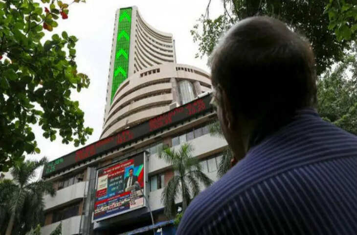 Stock Market Opening : सपाट शुरुआत के बाद उछला बाजार! सेंसेक्स 140 अंक उछलकर खुला, निफ्टी 26,200 के ऊपर