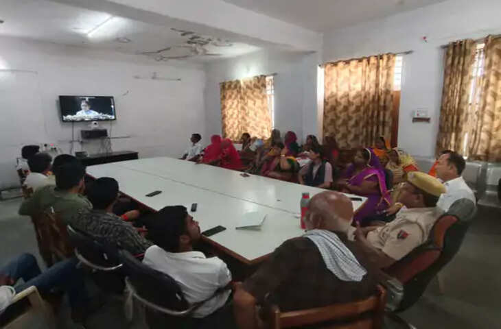 महिला सुरक्षा संकल्प अभियान के तहत सीएलजी सदस्यों और युवाओं से संवाद, सुरक्षा को लेकर जागरूकता पर जोर