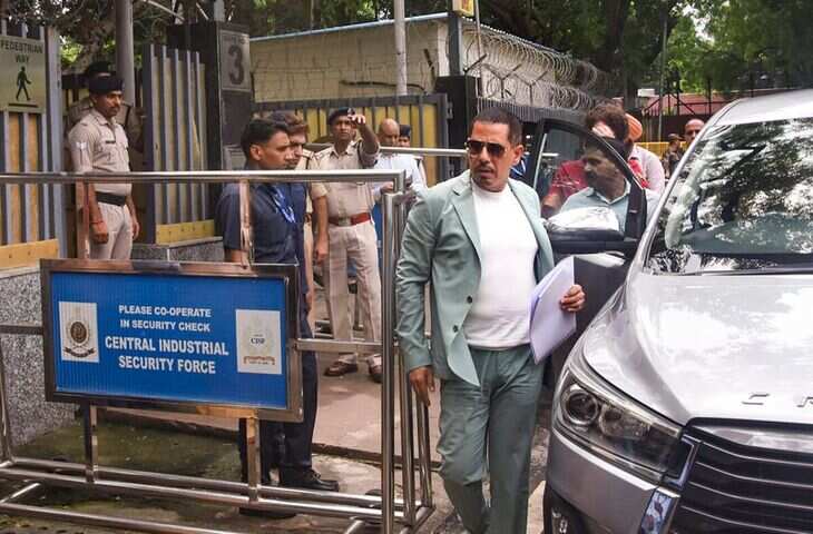 शिकोहपुर जमीन सौदे में ईडी ने रॉबर्ट वाड्रा के खिलाफ आरोपपत्र दाखिल किया