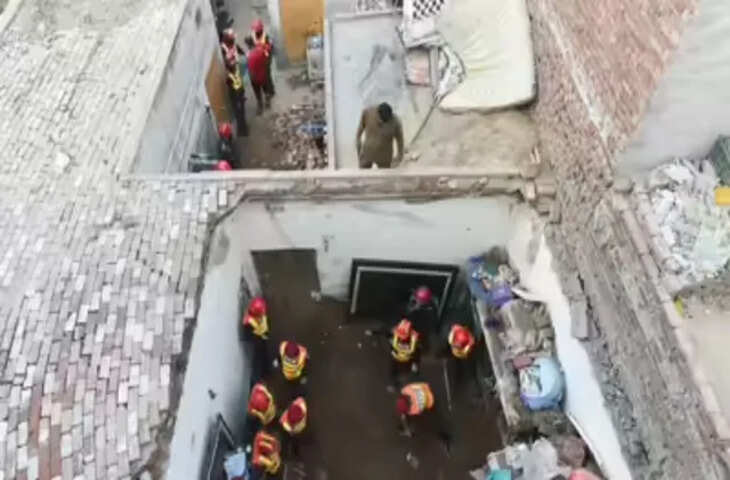 पाकिस्तान के पेशावर में बड़ा हादसा! स्कूल की छत ढहने से 29 लोगों की मौत, कई बच्चे घायल; स्कूल मालिक गिरफ्तार