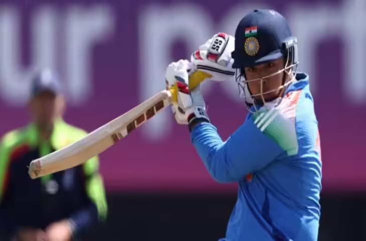 IND vs ENG U19 Final Score: 15 छक्के, 15 चौके और 175 रन... वैभव की आंधी थमते ही बढ़ी टीम इंडिया की मुश्किल, देखे ताजा स्कोर&nbsp;