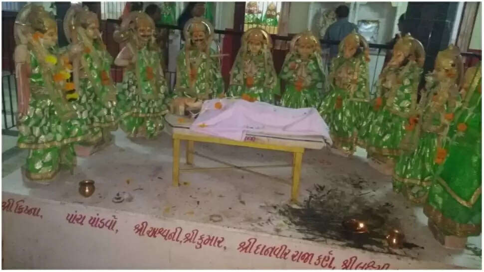 Mahabharat katha karna cremation ground karna temple in surat