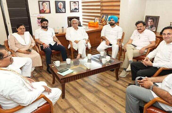 दिल्ली में बैठक से पहले चरणजीत चन्नी का वीडियो वायरल, राहुल-प्रियंका ने किया नजरअंदाज? कांग्रेस में सियासी चर्चाएं तेज