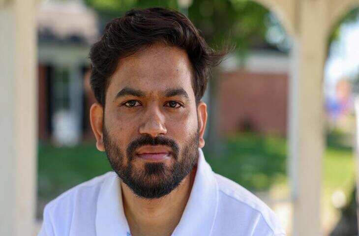 कॉकरोच जनता पार्टी के अभिजीत दीपके होंगे गिरफ्तार? Sonam Wangchuk के बड़े ऐलान से गरमाई सियासत