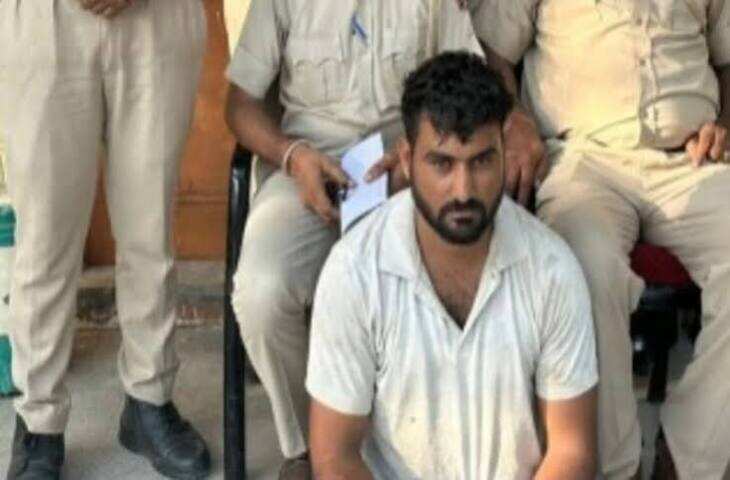 रिटायर्ड फौजी की जेब काटकर सोने के गहने चोरी: ग्वालियर में ई-रिक्शा में पैर दर्द का बहाना बनाकर पास बैठा संदेही; चश्मा रखते समय पता चली वारदात