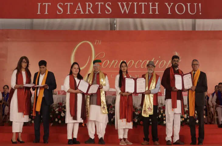 'शिक्षा केवल डिग्री का माध्यम नहीं', वीजीयू के 9वें दीक्षांत समारोह में मंत्री अर्जुन राम मेघवाल ने किया आह्वान