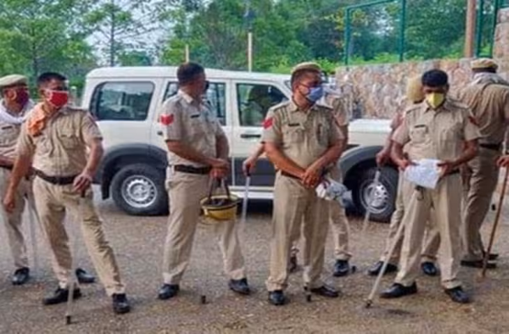 पुलिस को मिली 25 हजार संदिग्ध गतिविधियों की सूचनाएं, जांच के बाद हो रही कार्रवाई