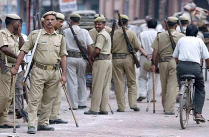 महाराष्ट्र में 15,000 पुलिसकर्मियों की भर्ती को कैबिनेट की मंजूरी, बेरोजगार युवाओं में खुशी की लहर