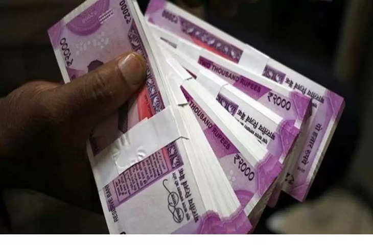 20 लाख या उससे ज्यादा के ट्रांजैक्शन पर PAN-Aadhaar Card जरूरी: समझें- क्या है मकसद और किसे होगा फायदा?