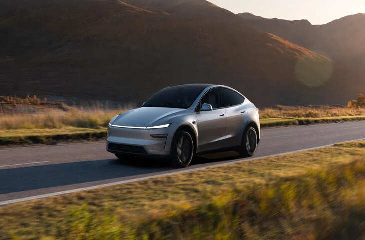 Tesla Model Y L भारत में लॉन्च! 681KM की लंबी रेंज के साथ आया नया वेरिएंट, जानें कितनी है कीमत​​​​​​​