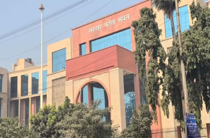 वर्दी में रील्स पर सख्ती की तैयारी, पुलिस मुख्यालय के निर्देश से बढ़ी चिंता