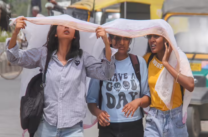 UP Weather: फरवरी खत्म होते-होते तपने लगा उत्तर प्रदेश, नोएडा-लखनऊ में हीट अलर्ट​​​​​​​