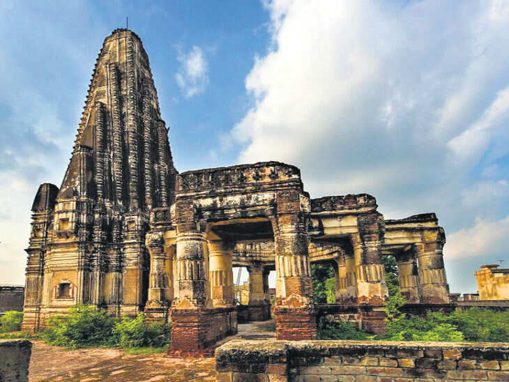 &nbsp;शिवाला तेजा सिंह मंदिर