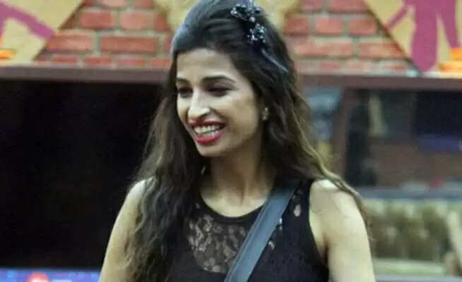 Bigg Boss Celebs who fought with Salman Khan