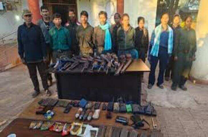 कौन है एक करोड़ का इनामी रामधेर मज्जी? बस्तर में पूरी टीम के साथ किया सरेंडर