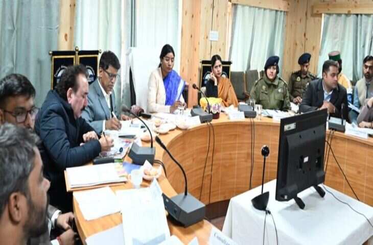 केलांग में अनुसूचित जनजातियों के लिए सरकारी योजनाओं के कार्यान्वयन की समीक्षा की गई