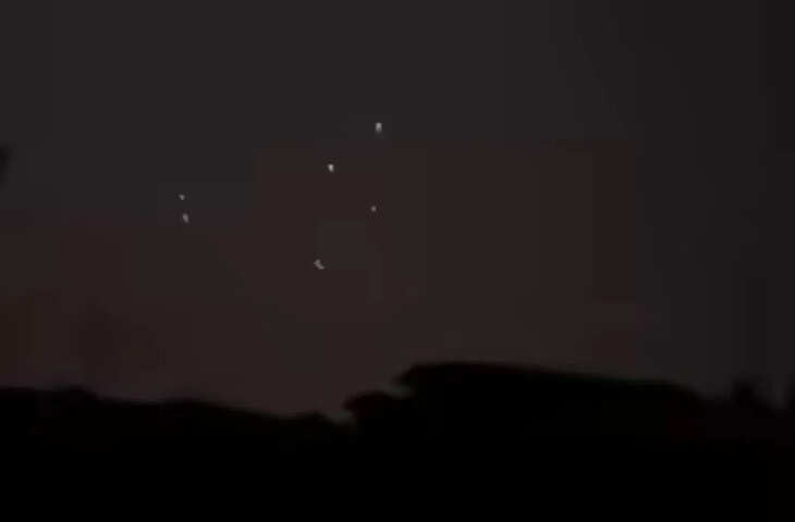 जम्मू-कश्मीर में LoC पर दिखे पांच पाकिस्तानी ड्रोन, हाई अलर्ट पर सुरक्षा बल