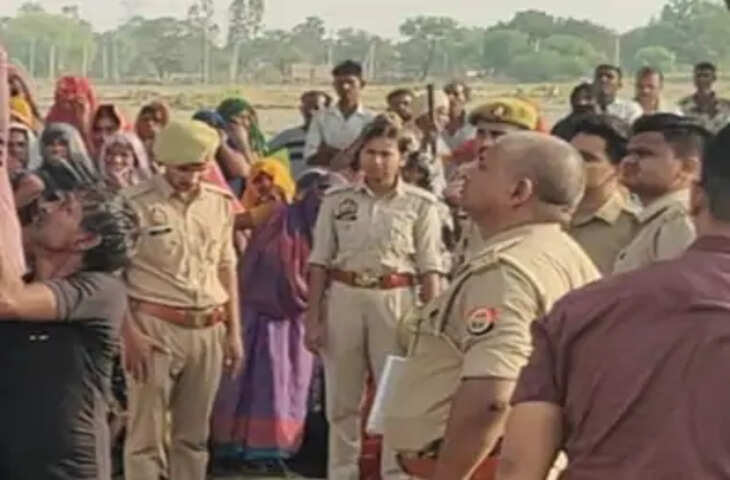 कौशांबी में पेड़ से लटका मिला युवक का शव, गांव में सनसनी
