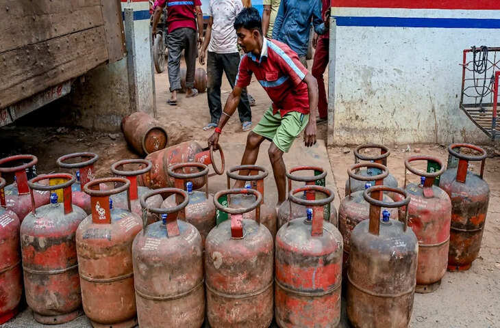 अब नहीं होगी गैस की परेशानी! HP Gas सिलेंडर इन 4 तरीकों से करें बुक, तुरंत मिलेगी डिलीवरी