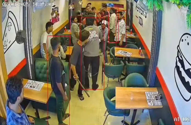 हापुड़ में भाई ने बहन और उसके बॉयफ्रेंड को रेस्टोरेंट में पीटा, वीडियो वायरल