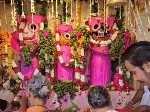 काशी में पूर्णिमा पर भव्य अनुष्ठान, 84 घाटों के गंगा जल से भगवान जगन्नाथ का अभिषेक