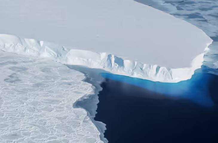 ये है दुनिया का आख़िरी किनारा &ndash; ड्रोन फुटेज में देखिए अंतिम छोर, वीडियो वायरल