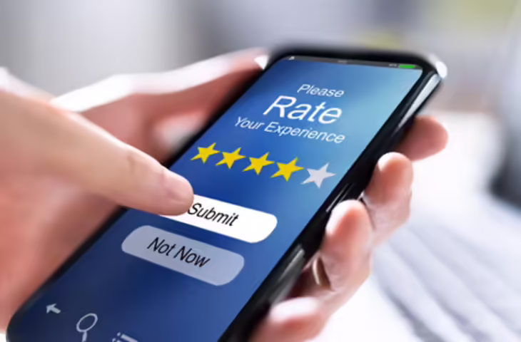 चमकीले 5 स्टार्स पर मत जाइए! ऑनलाइन शॉपिंग रिव्यू की सच्चाई जानकर आप भी रह जाएंगे हैरान​​​​​​​