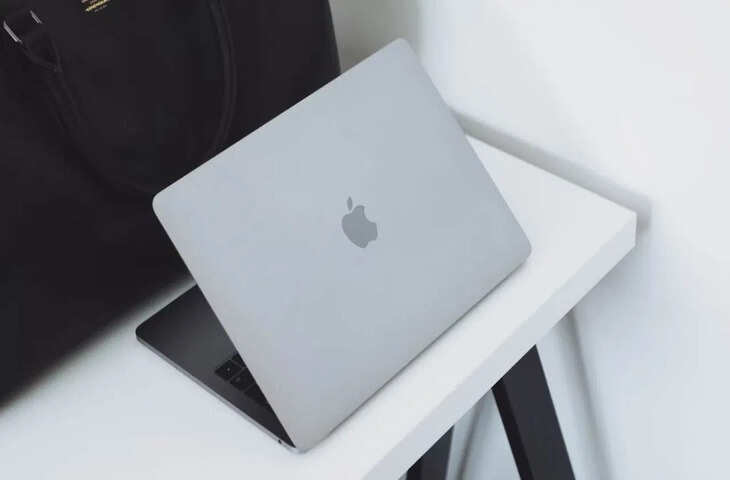 Great Summer Sale में सस्ता हुआ Apple का पॉपुलर लैपटॉप, MacBook Air पर मिल रही बड़ी छूट और EMI ऑफर