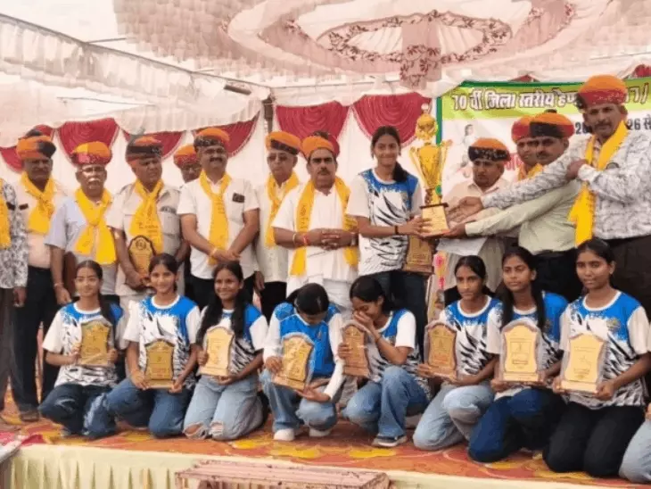 पाली में 70वीं जिला स्तरीय छात्रा हैंडबॉल प्रतियोगिता का समापन, खिलाड़ियों ने दिखाया दमखम