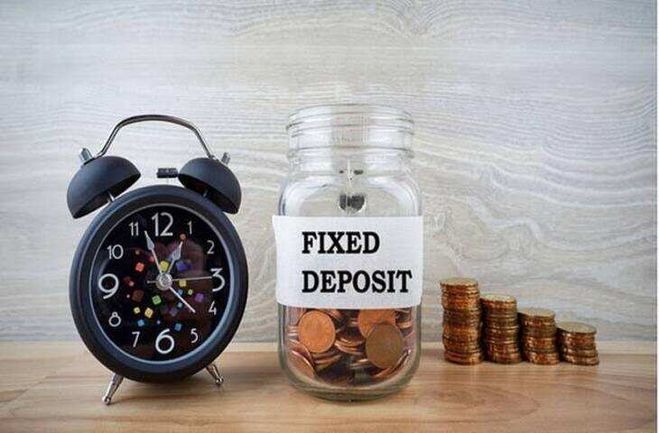 FD Interest Rates 2026: बैंक FD में पैसा लगाने का बढ़िया मौका, सीनियर सिटीजन को मिल रहा 8.50% तक ब्याज; देखें पूरी लिस्ट