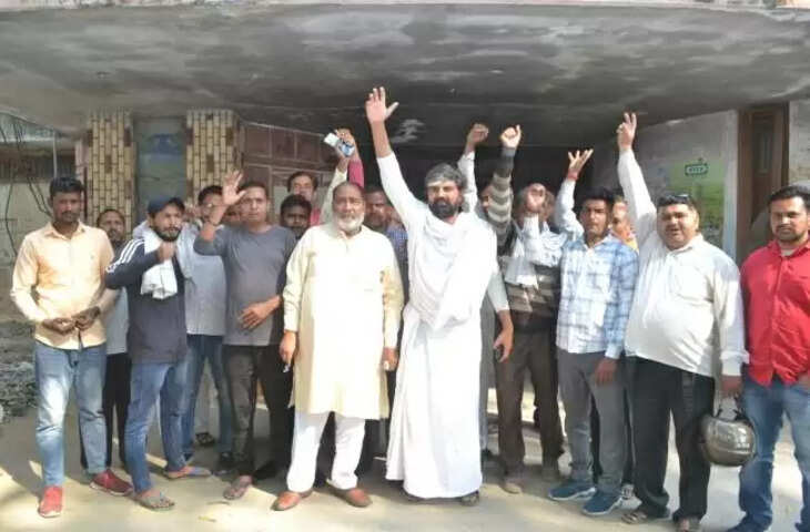 Haridwar किसानों ने गन्ना समिति अधिकारियों को तीन घंटे तक बनाया बंधक