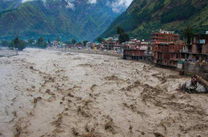 हिमाचल में बारिश बनी आफत, 100 से ज्यादा लोगों की मौत, 172 सड़कें बंद, 835 करोड़ का नुकसान; जानें प्रदेश के ताजा हालात