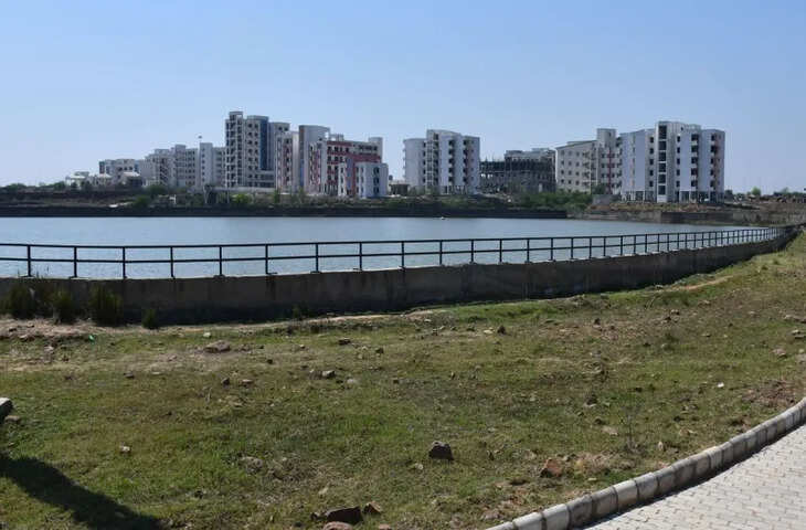 छितरिया ताल के पास का क्षेत्र बन सकता है पिकनिक स्पॉट, सुरक्षा व्यवस्था की उठी मांग