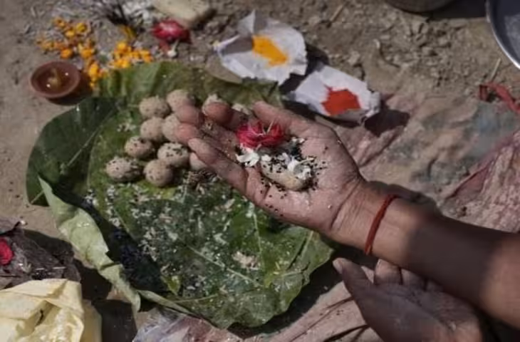 पितृपक्ष में पितृ दोष दूर करने के लिए क्या करें, जानें खास उपाय