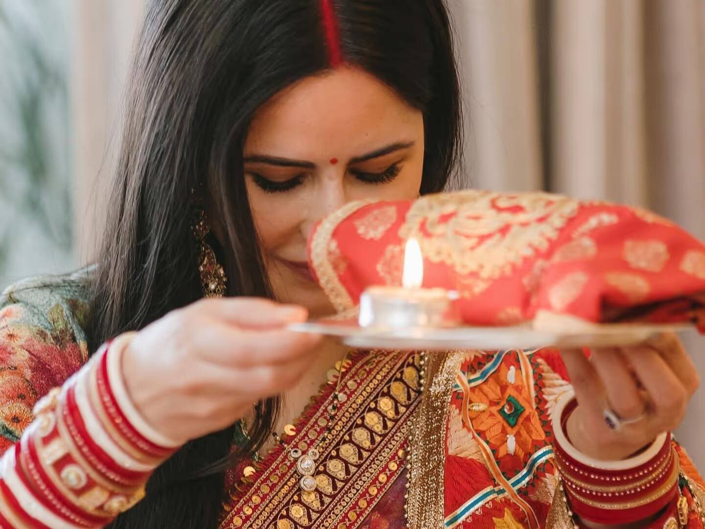Karwa chauth 2024 date shubh muhurta and importance