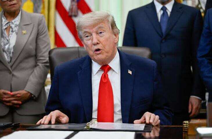 ईरान जंग पर ट्रम्प को झटका, वीडियो में देंखे अमेरिकी सीनेट ने सैन्य कार्रवाई रोकने का प्रस्ताव किया पारित