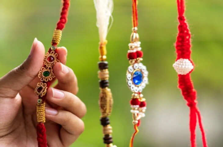 रक्षाबंधन 2026 कब है? जानिए राखी की तारीख, शुभ मुहूर्त और क्या रहेगा भद्रा का साया