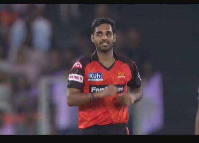 bhuvneshwar kumar--1--11-111