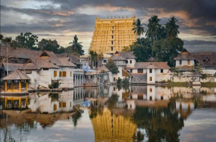 बेहद रहस्यमय है ये मंदिर, भूख से हो जाती है भगवान कृष्ण की मूर्ति, आधी ,जानि इसके बारे में !