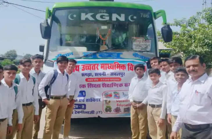 जेल जाने के बाद भी स्कूल में पढ़ाने का दावा, शिक्षक के निलंबन पर अधिकारियों के अलग-अलग बयान