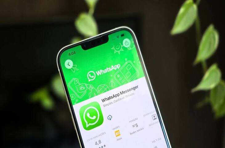 आईफोन यूजर्स ध्यान दें: WhatsApp चलाने के लिए करना होगा जरूरी काम, सिर्फ नवम्बर तक है डेडलाइन