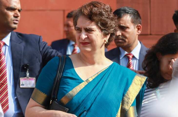 MGNREGA को लेकर दिल्ली की राजनीति में घमासान, महात्मा गांधी का नाम हटाए जाने पर प्रियंका ने केंद्र को घेरा 