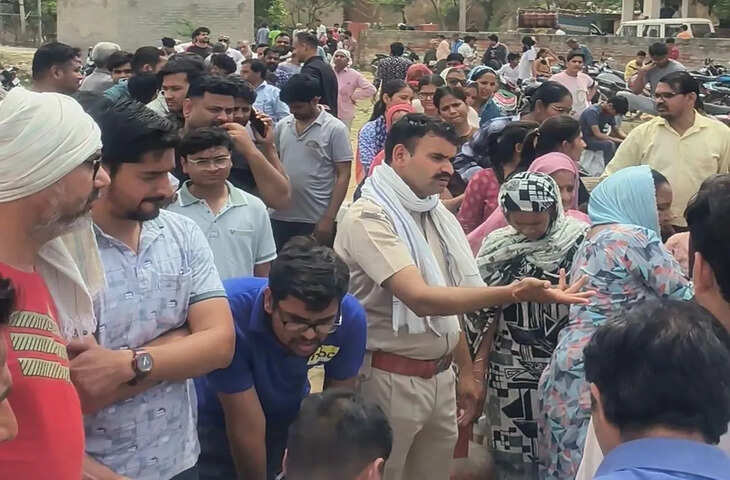 20 दिन बाद पहुंची गैस सिलेंडर की गाड़ी, उपभोक्ताओं को झेलनी पड़ी भारी परेशानी