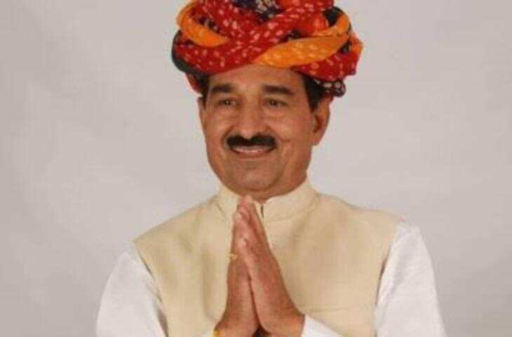 मदन राठौड़ बोले- &lsquo;जेन-जी&rsquo; कहते रहते हैं, वीडियो में जाने हमें &lsquo;नई पीढ़ी&rsquo; जैसे अपने शब्दों को महत्व देना चाहिए